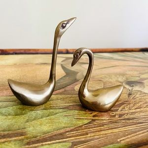 Two vintage brass 🦢 swans